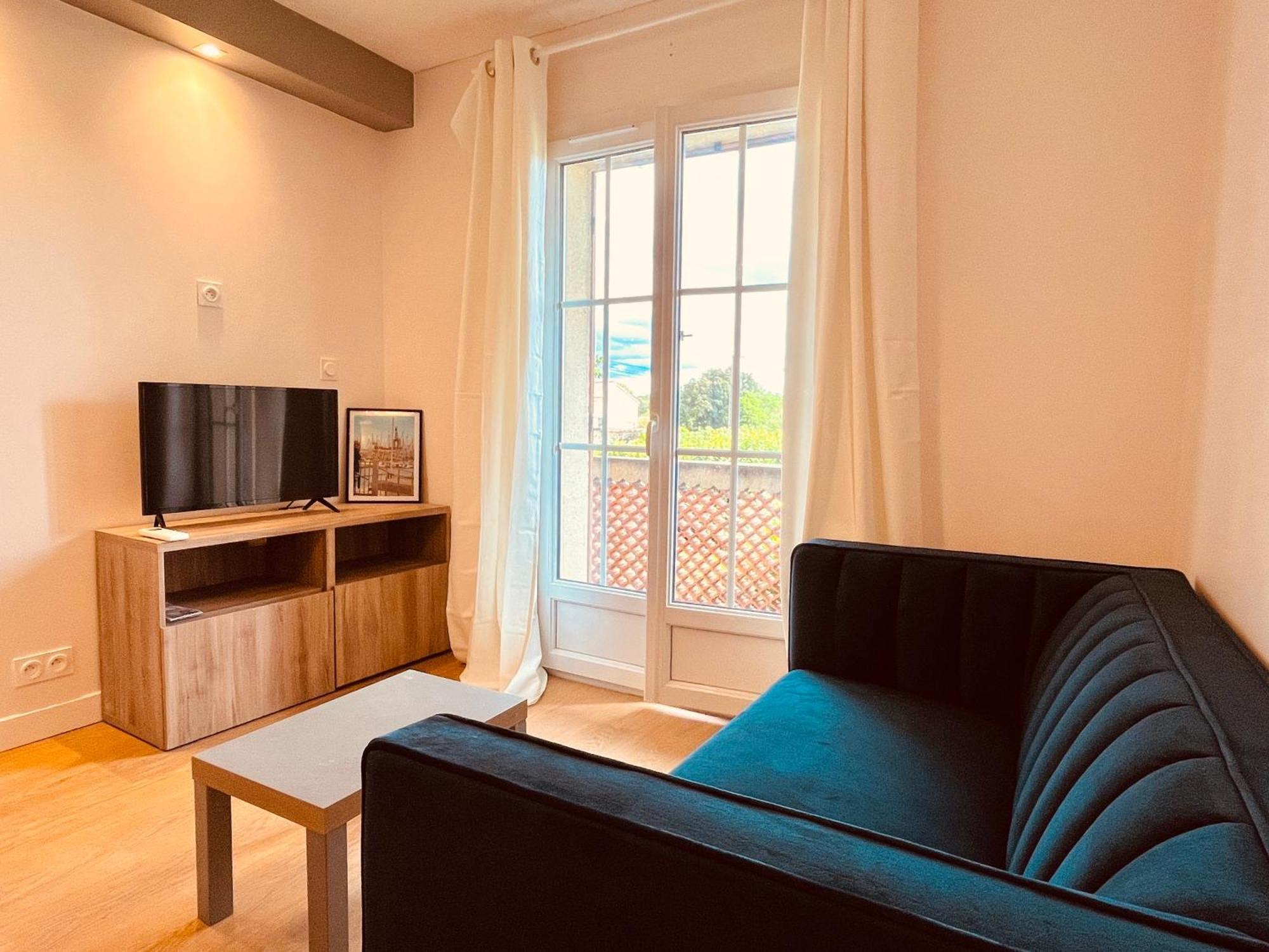 Pierrange Apartment *